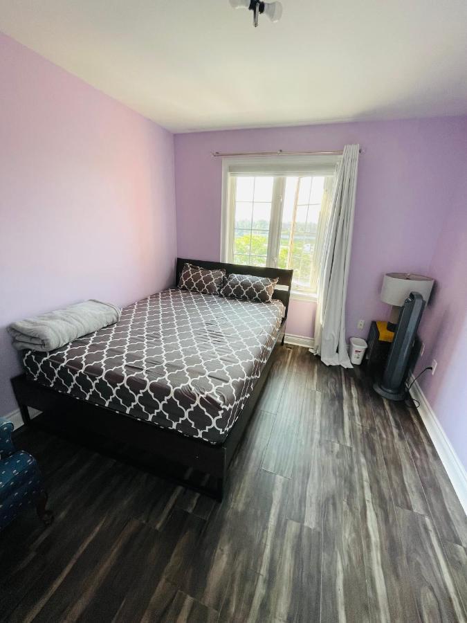 Jazzy Home Stay Mississauga Buitenkant foto